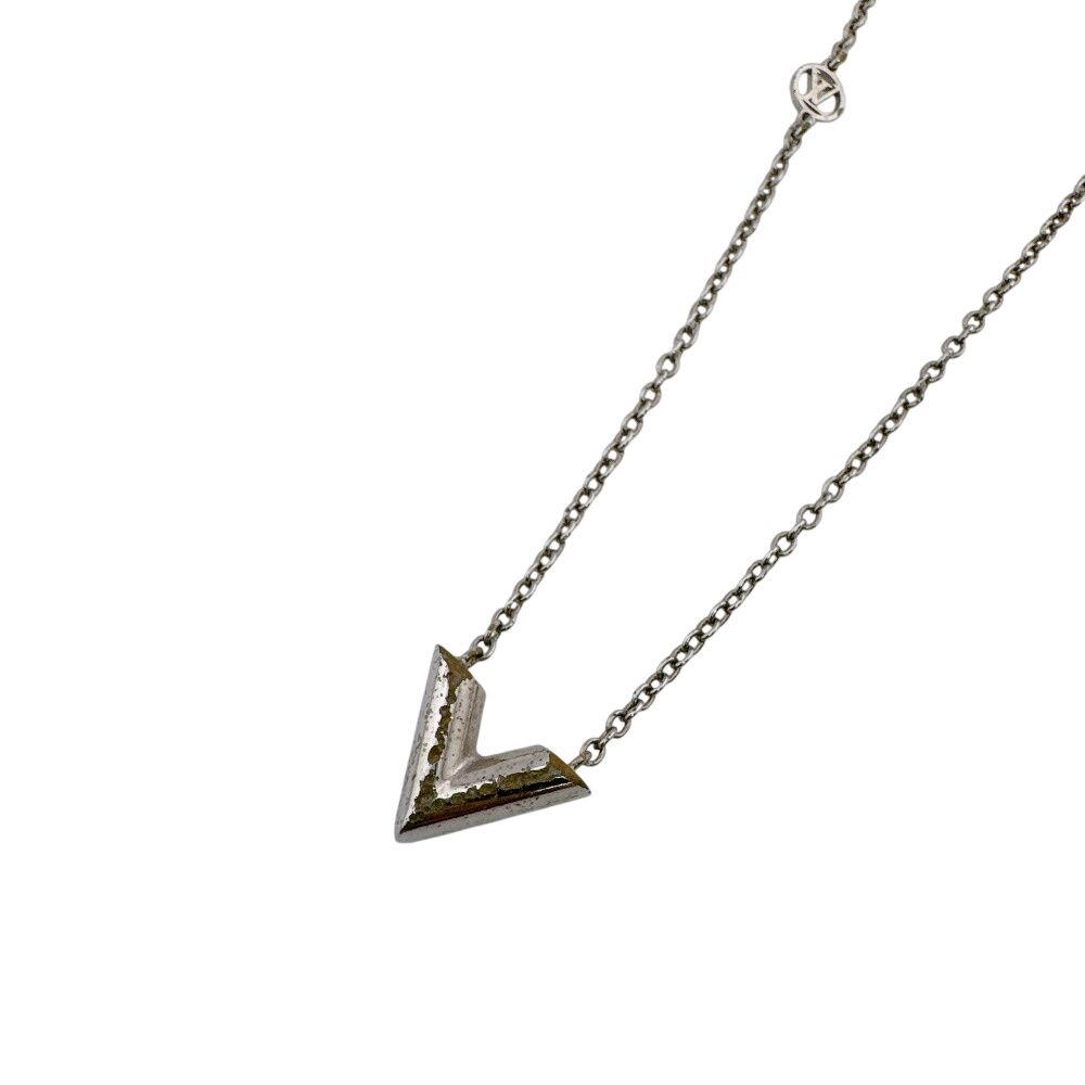 Louis Vuitton Essential Necklace