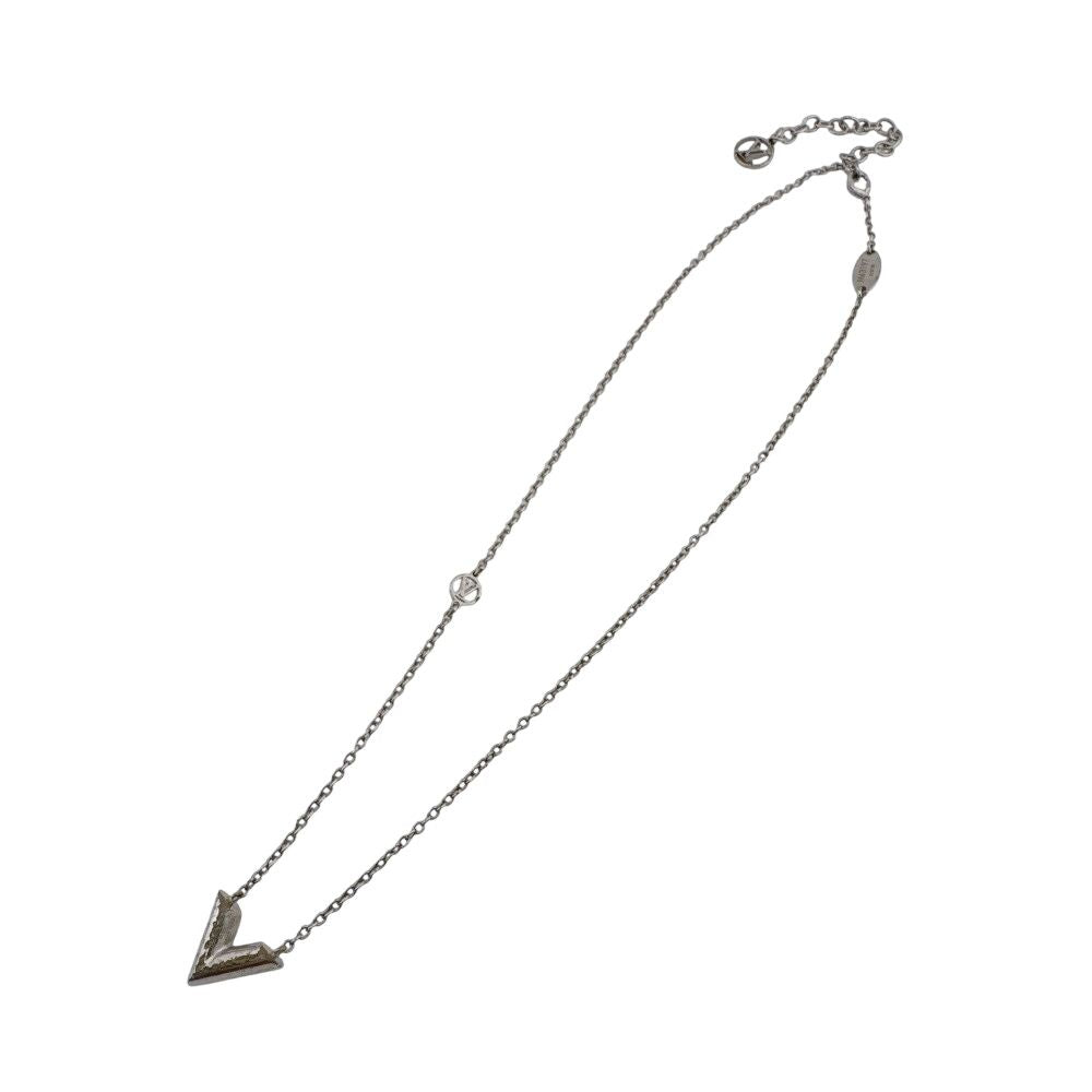 Louis Vuitton Essential Necklace — view 2