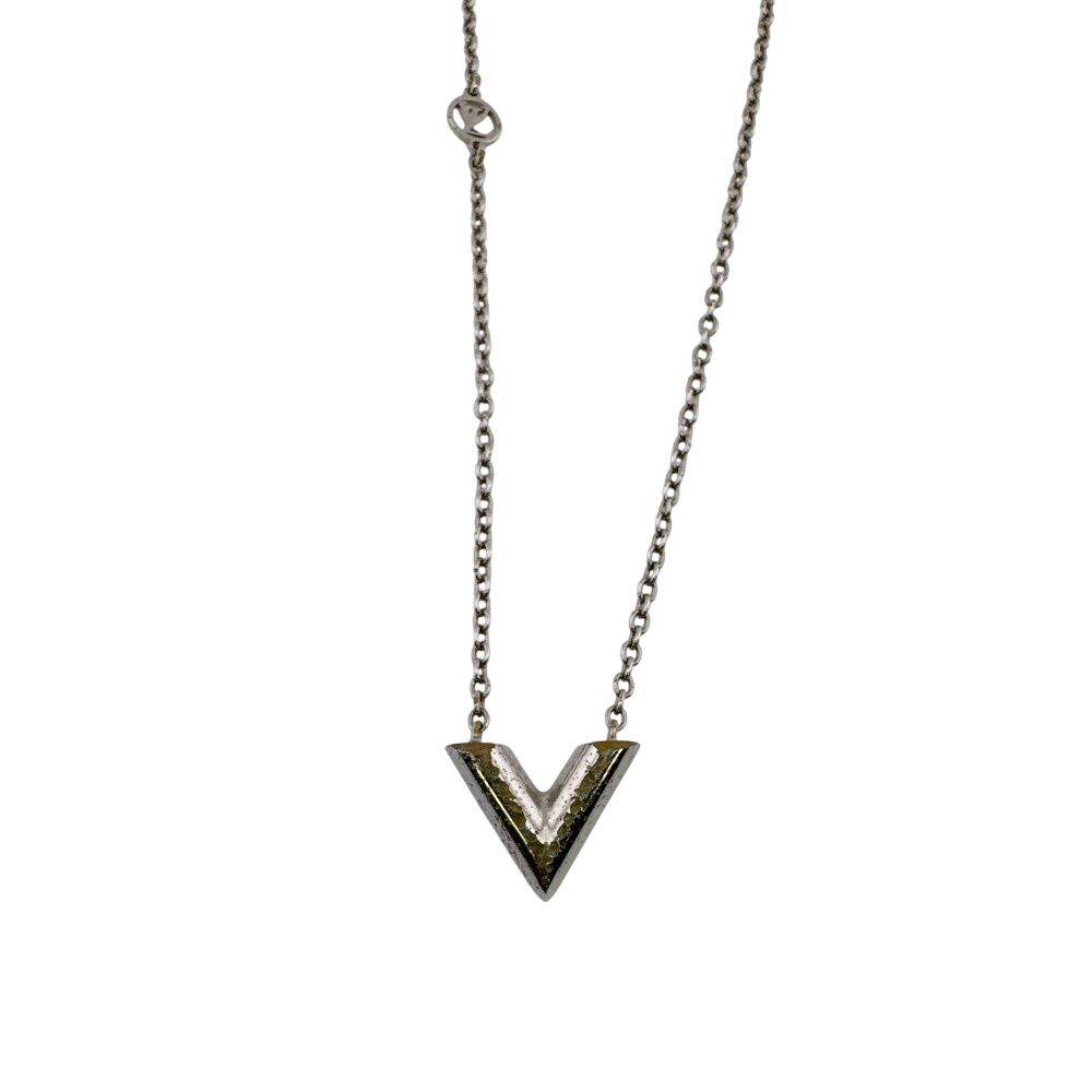 Louis Vuitton Essential Necklace — view 3