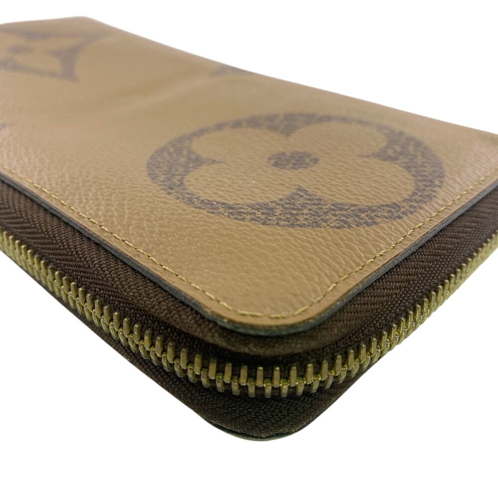Louis Vuitton Zippy Wallet Giant Monogram Reverse — view 4