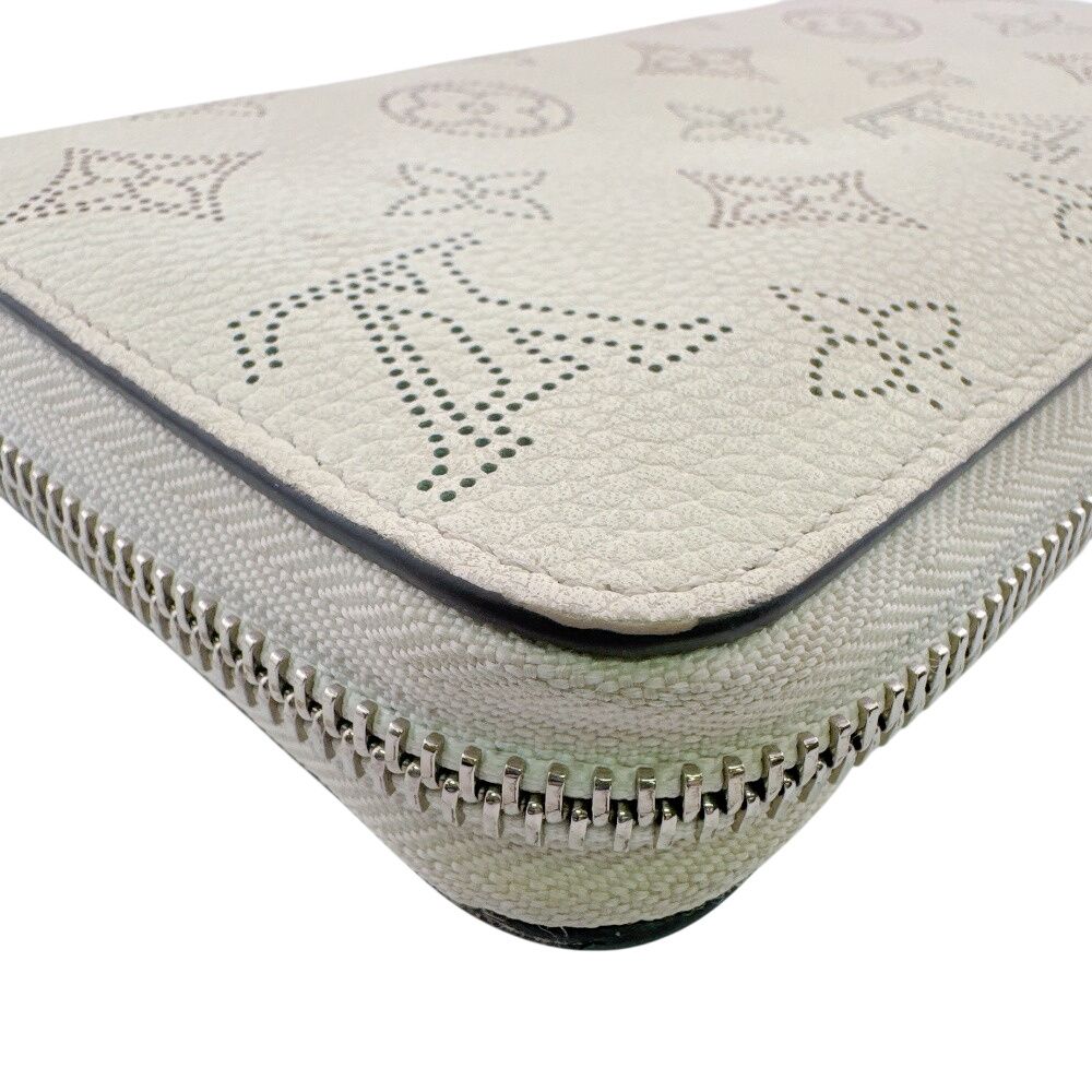 Louis Vuitton Zippy Wallet Zip Around Mahina — view 3