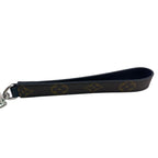 Louis Vuitton L-shaped Zipper Clutch Strap Removable Zippy Dragonne Monogram — view 7