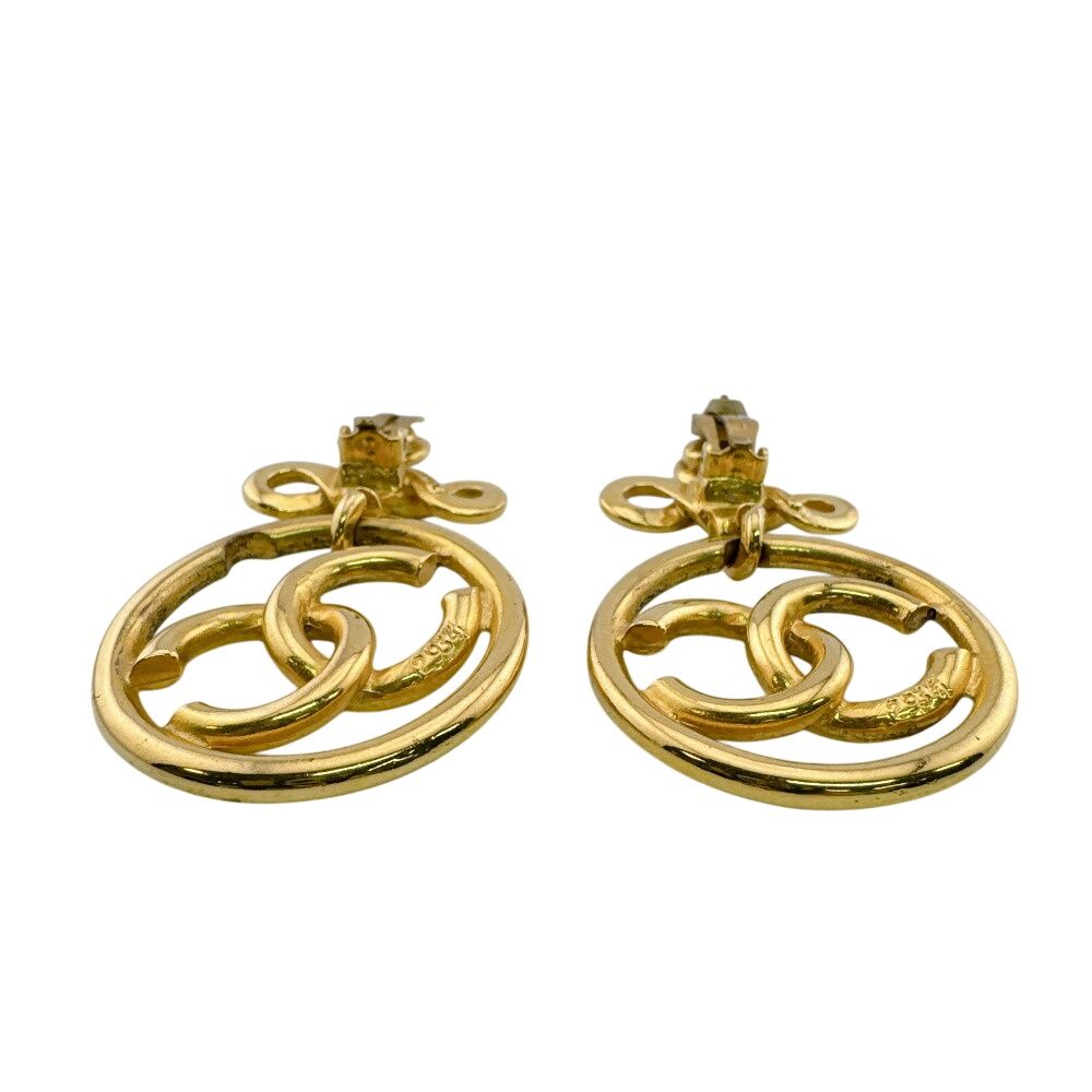 Chanel Vintage Clip Large CC Logo Earrings — view 6