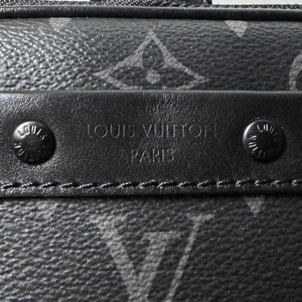 Louis Vuitton Vitton Monogram Eclipse Alpha Messenger — view 9