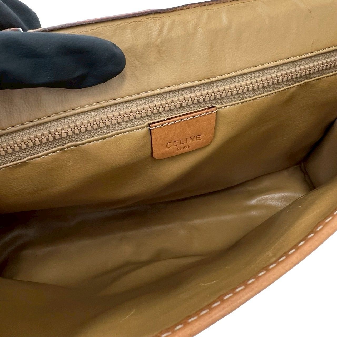 Celine Vintage Macadam Blason Triomphe Logo Pattern Leather Shoulder Bag Brown — view 9