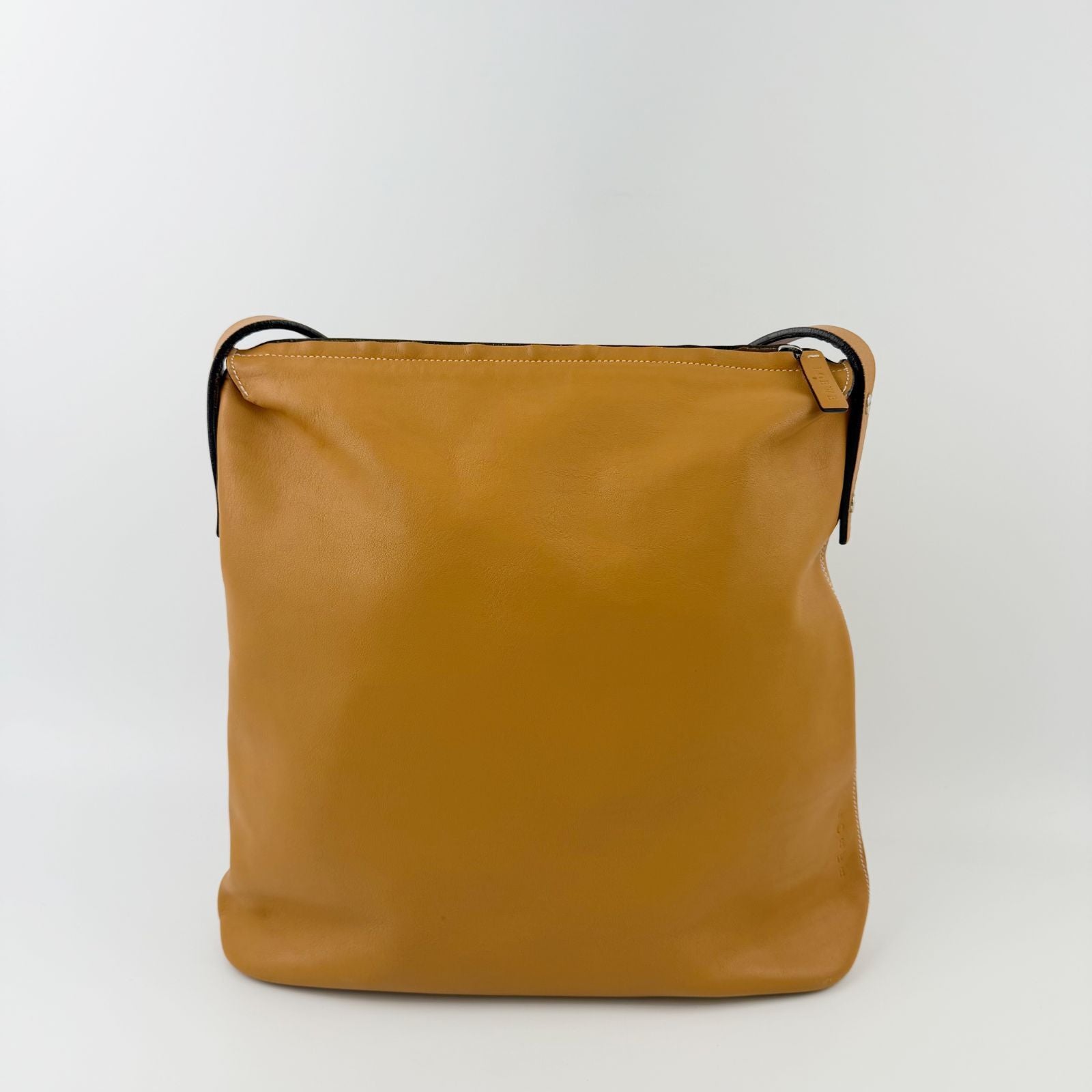 Loewe Leather Shoulder Bag Camel Silver Vintage — view 3