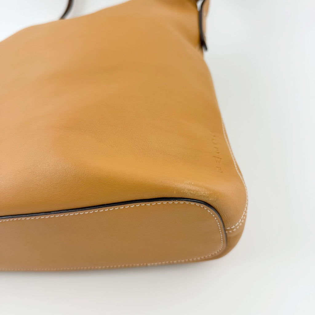 Loewe Leather Shoulder Bag Camel Silver Vintage — view 9