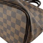 Louis Vuitton Handbag Saleya PM — view 9