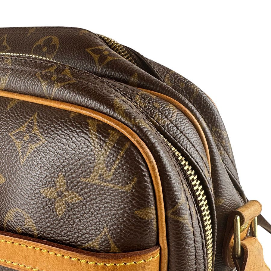 Louis Vuitton Crossbody Shoulder Bag Monogram Reporter PM — view 8