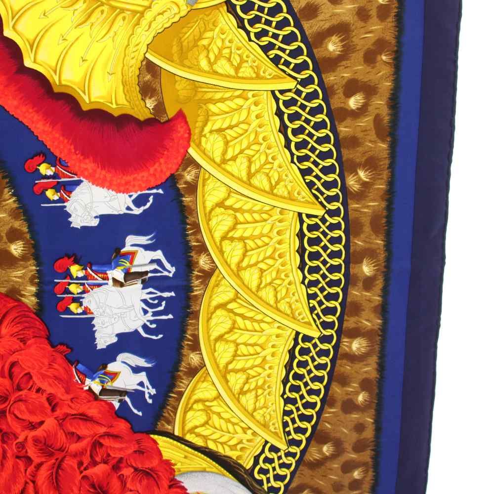Hermes Casoues Et Plumets Faceless Helmet Carre 90 Scarf Silk All Over Pattern — view 9