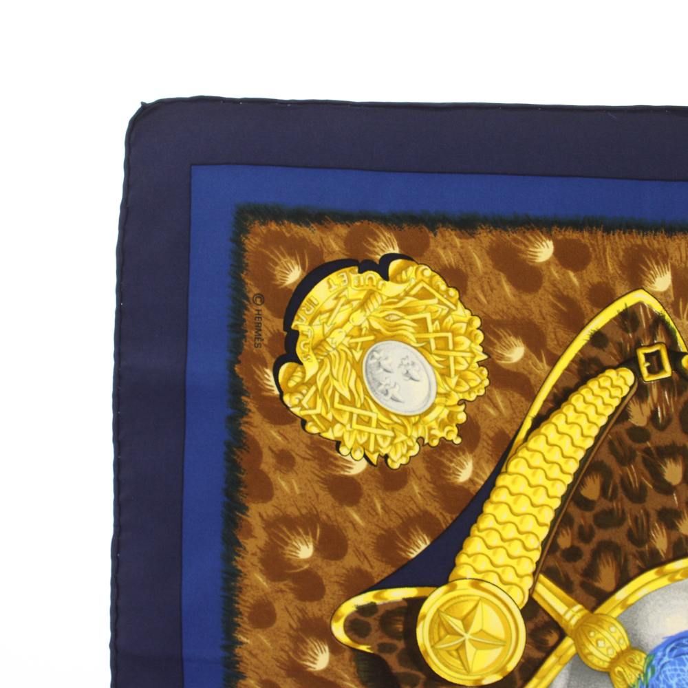 Hermes Casoues Et Plumets Faceless Helmet Carre 90 Scarf Silk All Over Pattern — view 3