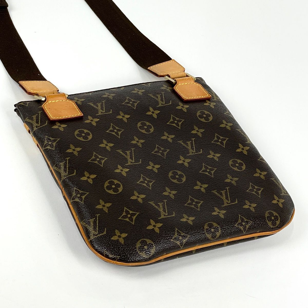 Louis Vuitton Pochette Bosford Shoulder Bag Monogram Brown — view 2