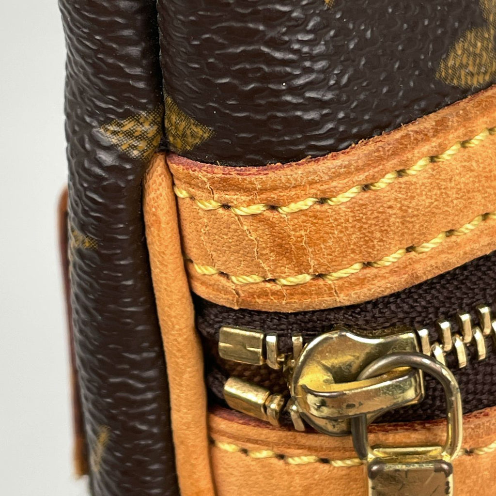 Louis Vuitton Pochette Bosford Shoulder Bag Monogram Brown — view 4