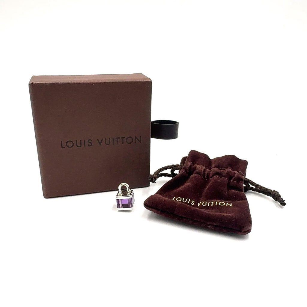 Louis Vuitton Charm Amplise Amethyst White Gold Light Purple Pendant — view 6
