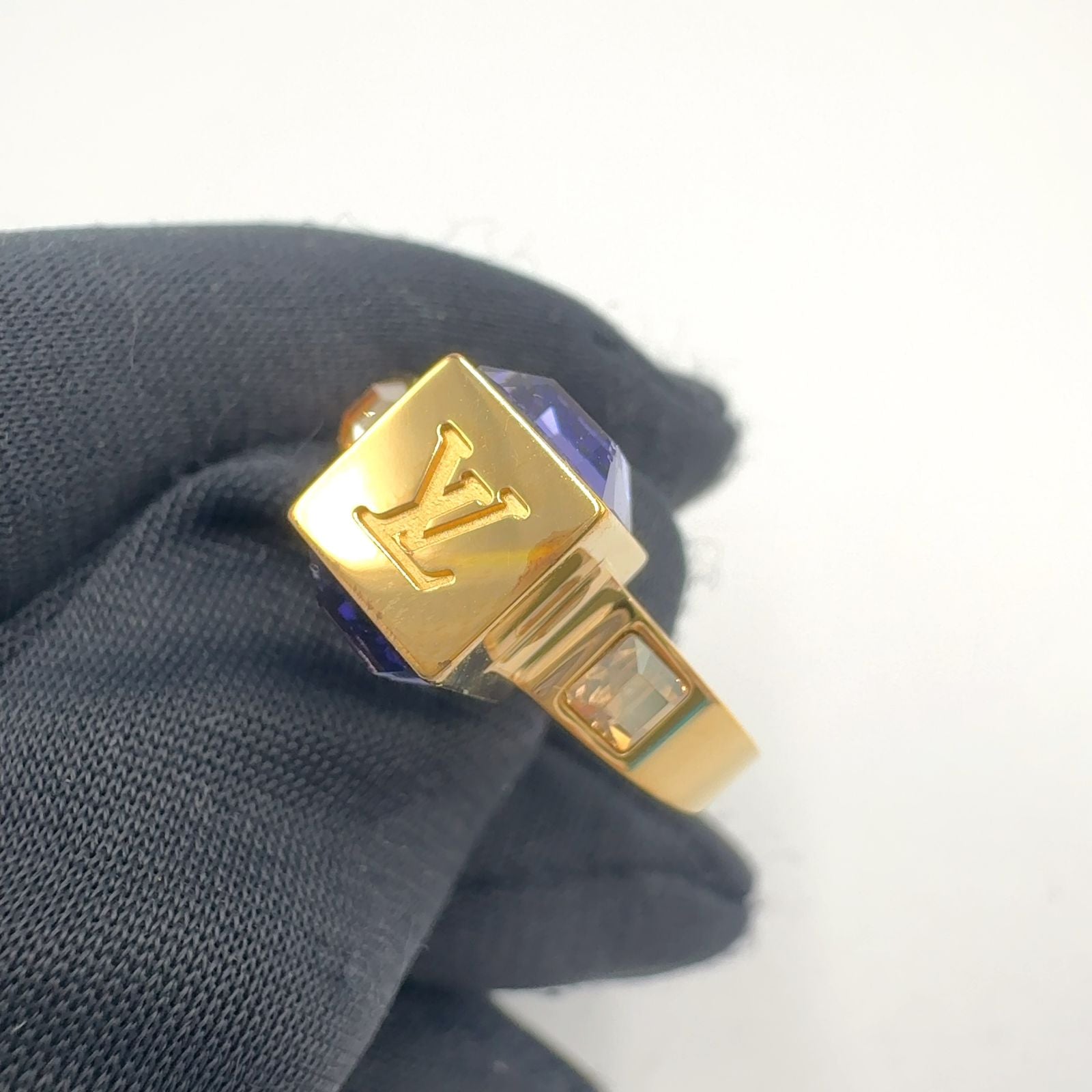 Louis Vuitton Bague Gambling Glass Clear Gold Purple Ring — view 8