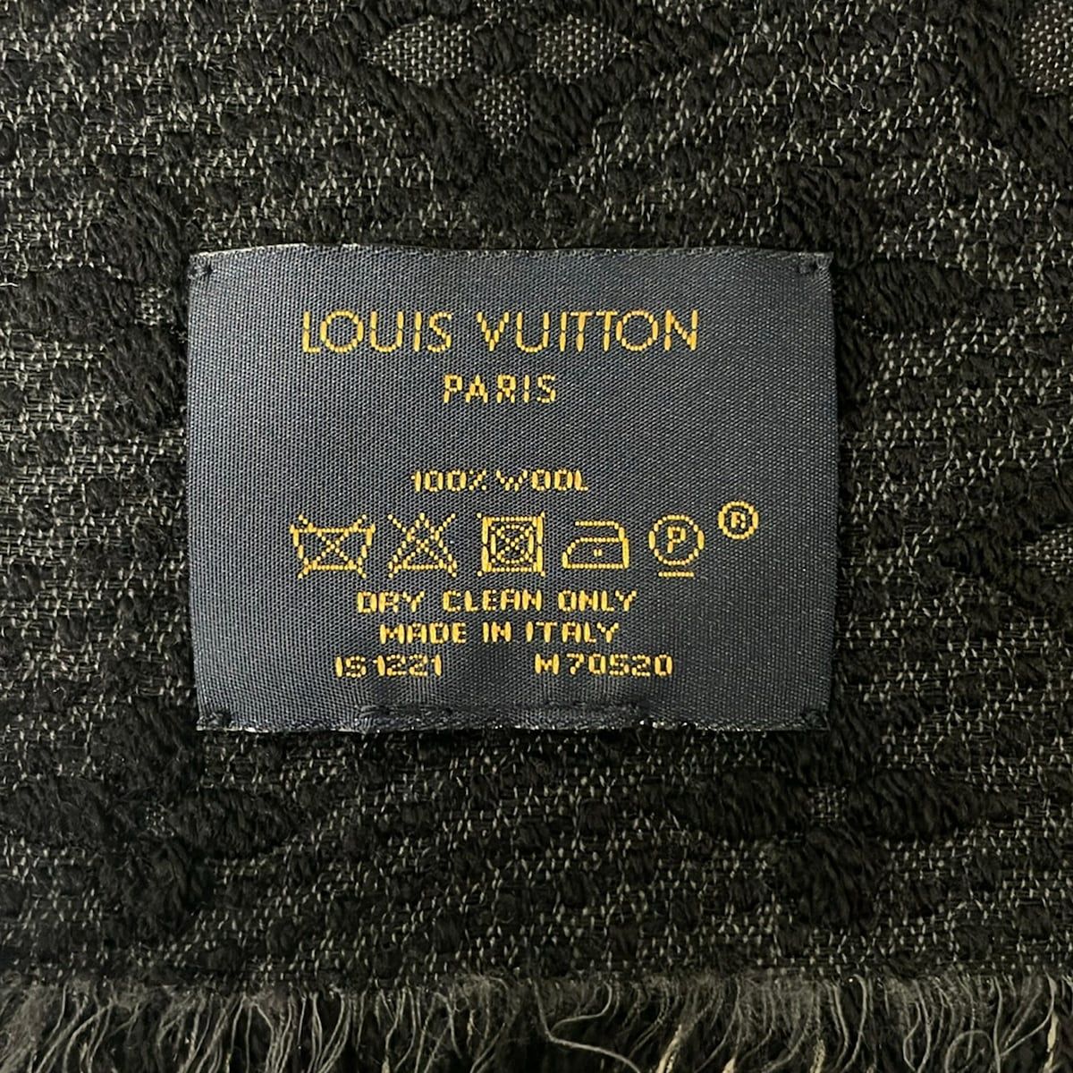 Louis Vuitton Scarf Monogram Echarpe Classic Noir Wool — view 2