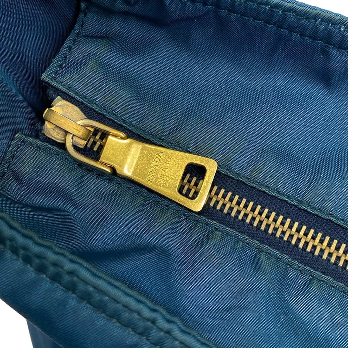 Prada Shoulder Bag Navy Blue Leather — view 7