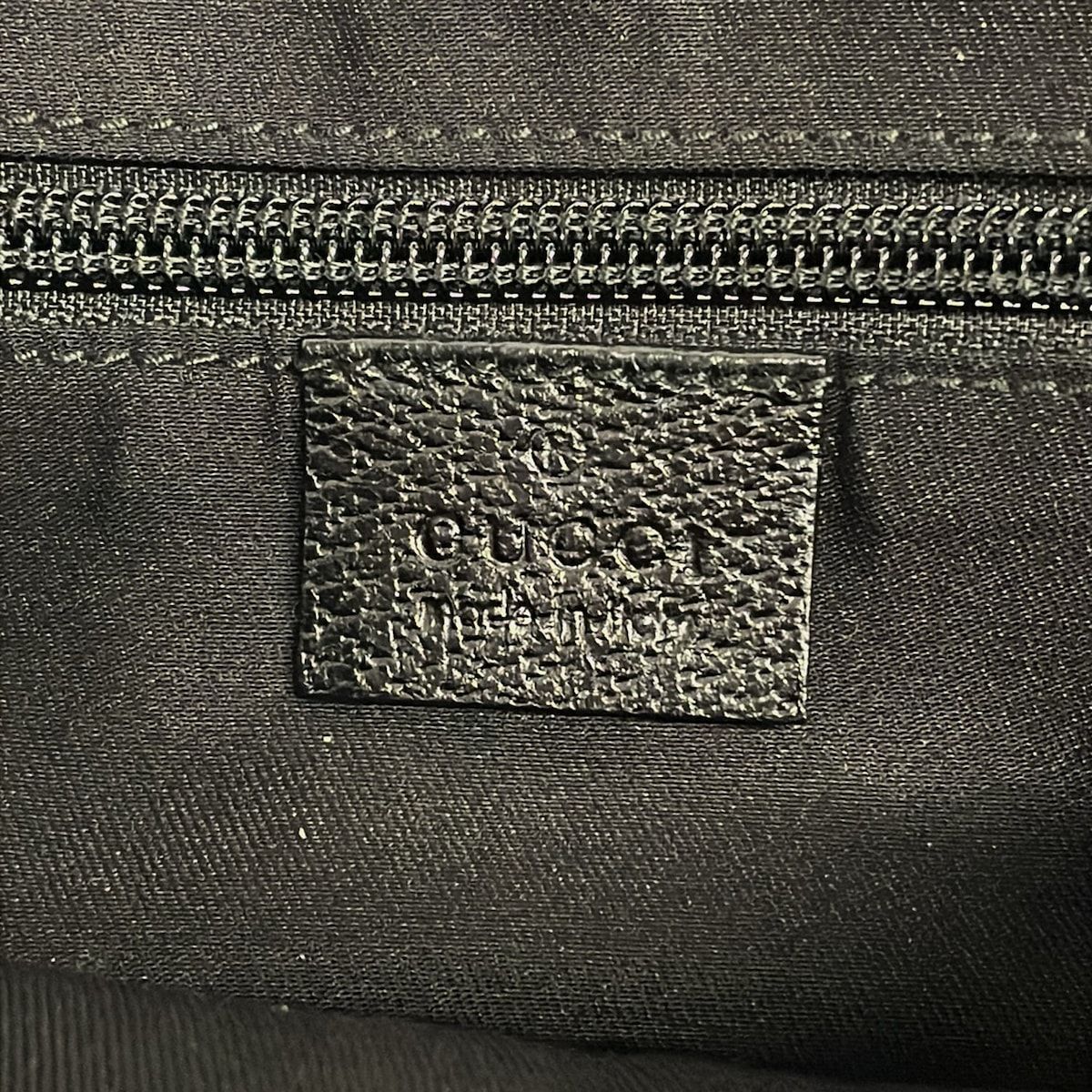 Gucci Shoulder Bag GG Pattern Black Leather — view 8
