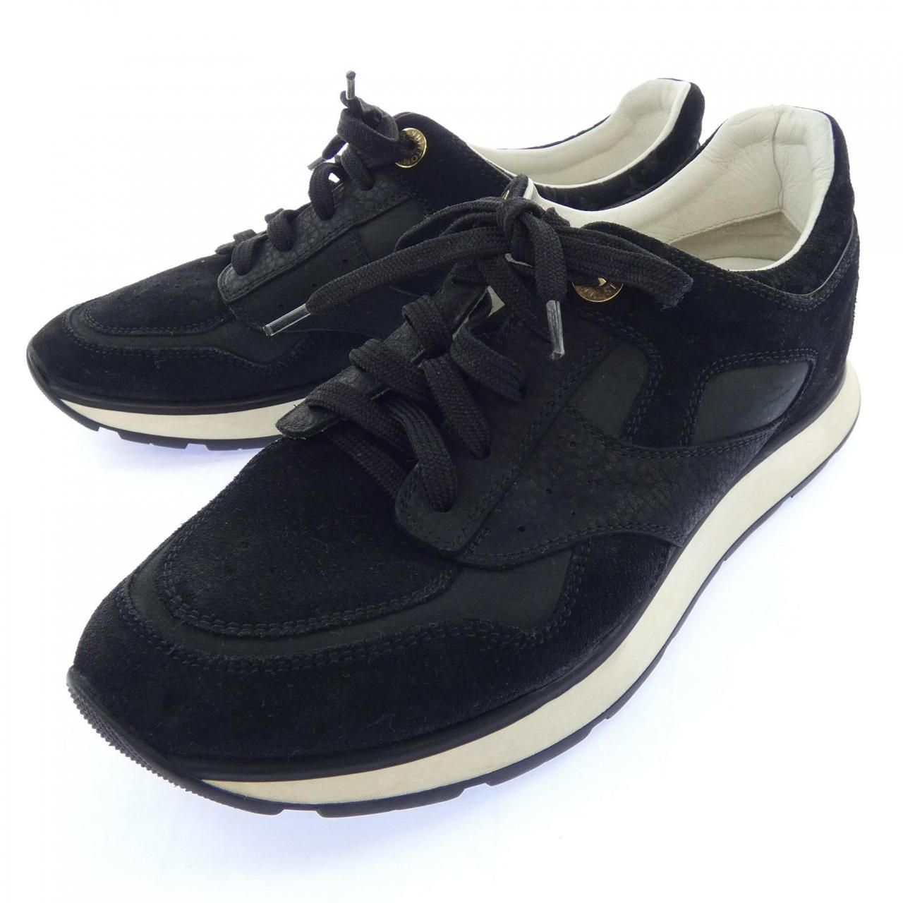 Louis Vuitton Sneakers Black — view 3