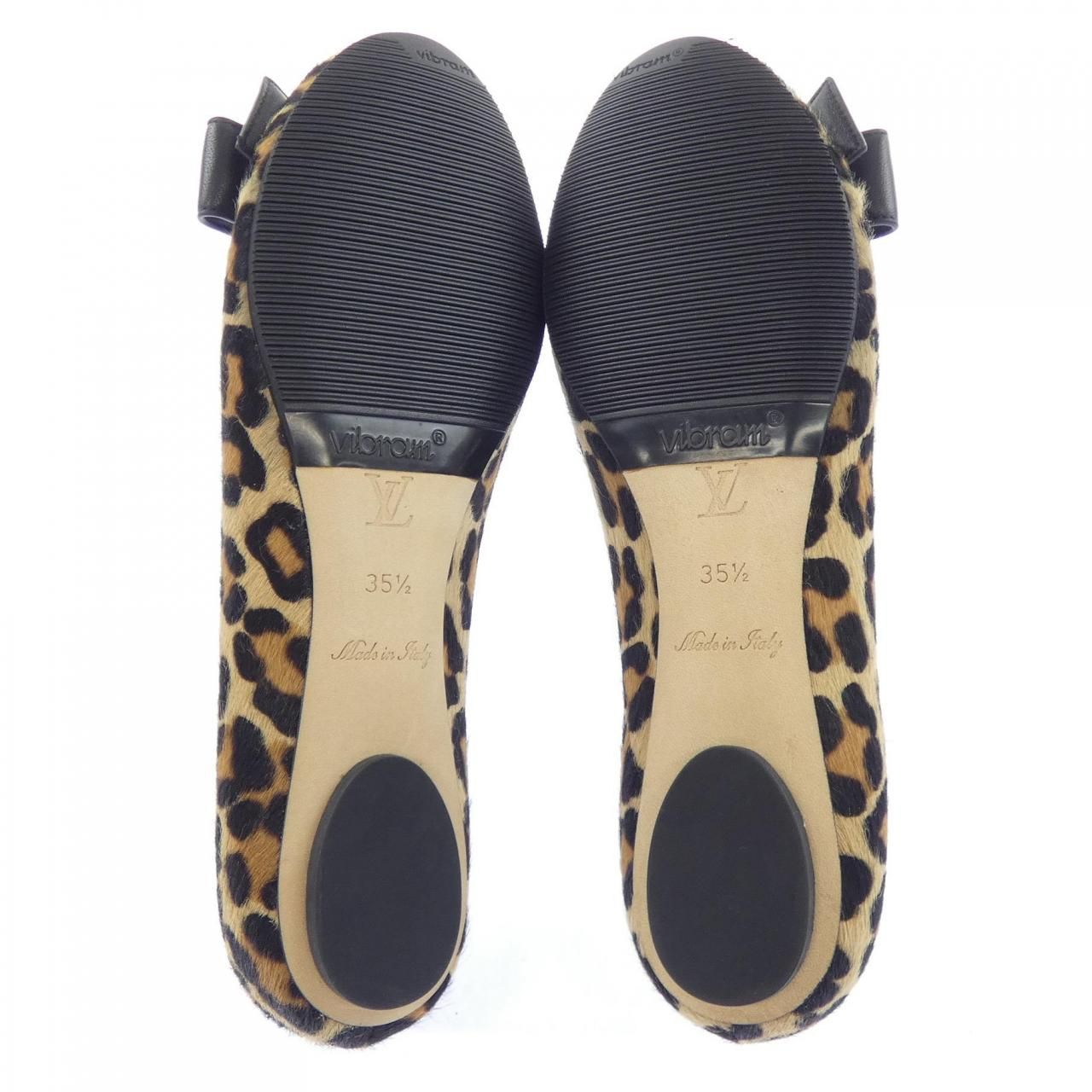 Louis Vuitton Popi Line Flat Shoes — view 4