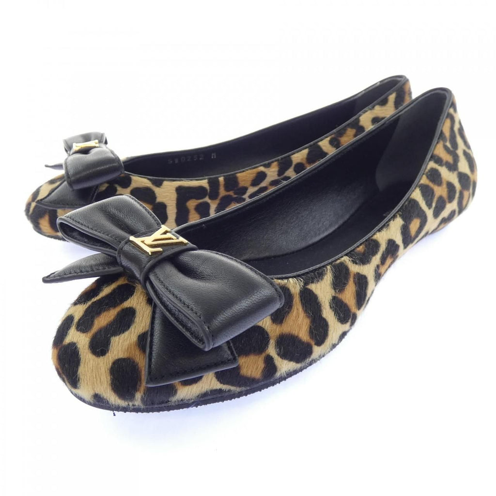 Louis Vuitton Popi Line Flat Shoes — view 3