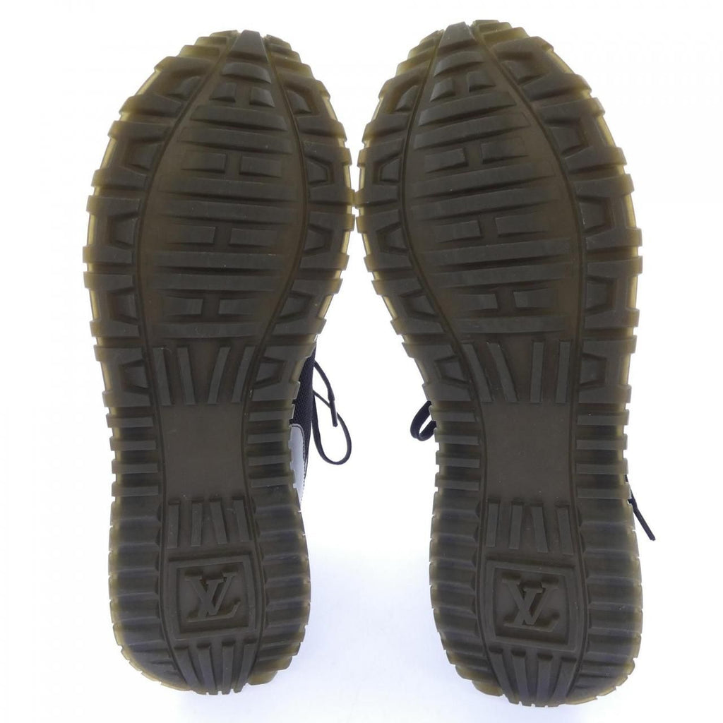 Louis Vuitton Run Away Line Sneakers — view 4