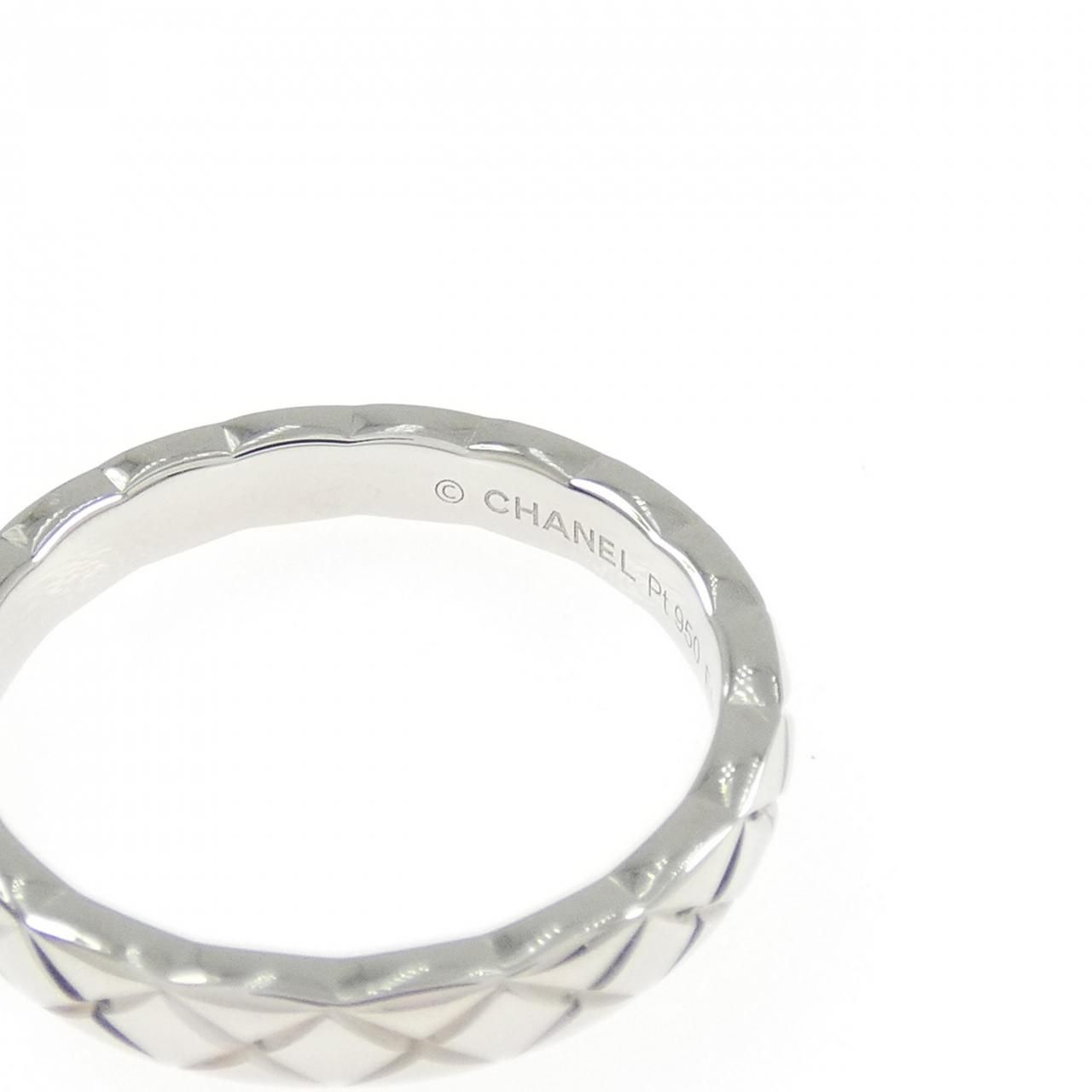 Chanel Coco Crush Small Ring — view 3