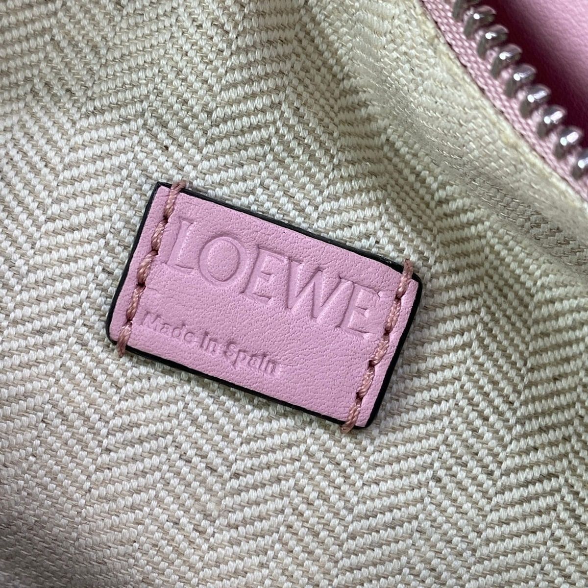 Loewe Handbag Puzzle Bag Mini Pink — view 9