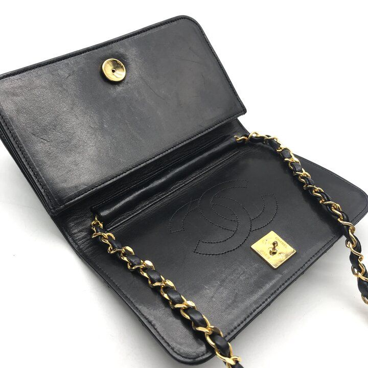 Chanel CC Logo Mini Quilted Lambskin Chain Shoulder Bag Push Lock Black — view 8