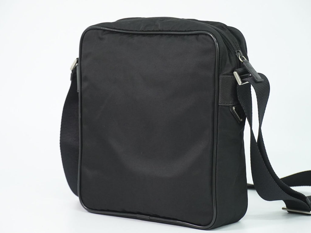 Prada Nylon Shoulder Bag Pochette Black — view 2