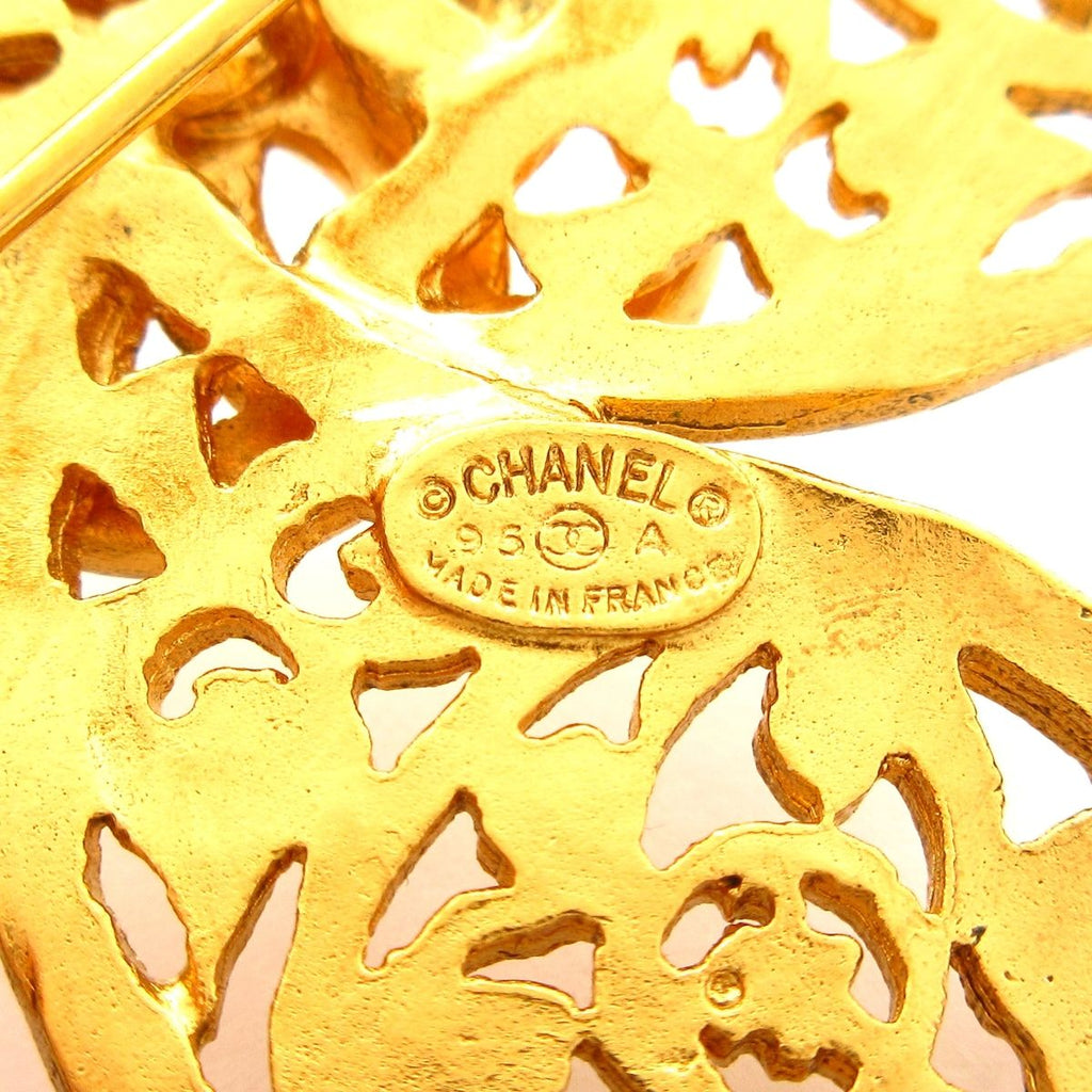 Chanel Brooch Gold Flower — view 3