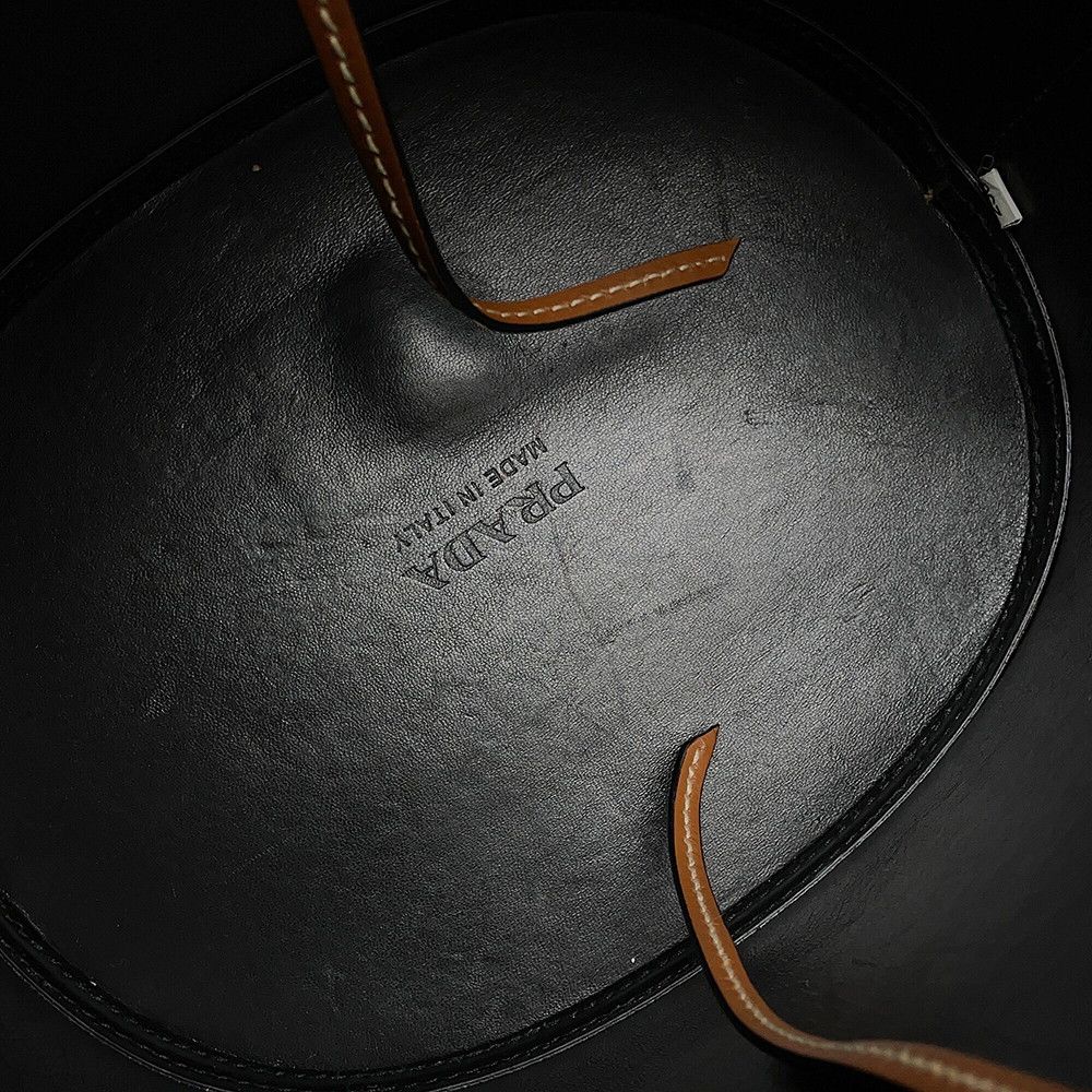 Prada Shoulder Bag Tumble Bucket Logo Calf Leather 2-Way — view 9