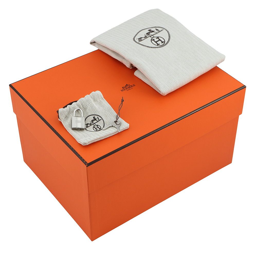 Hermes Handbag Picotin Lock PM Rouge Radu Silver Taurillon Clemence — view 7