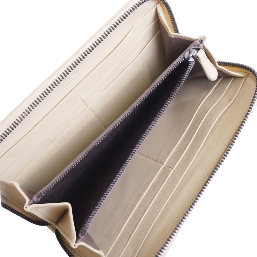 Bottega Veneta Wallet Beige — view 4
