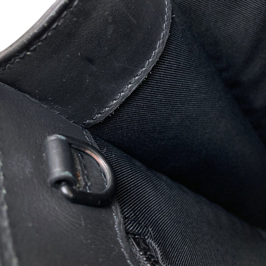 Louis Vuitton Sac Plat Tote Taurillon — view 9