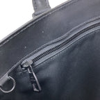 Louis Vuitton Sac Plat Tote Taurillon — view 8