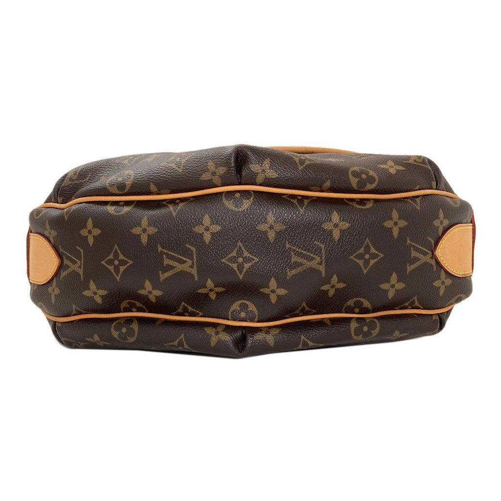 Louis Vuitton Tulum GM Shoulder Bag Monogram Canvas — view 4