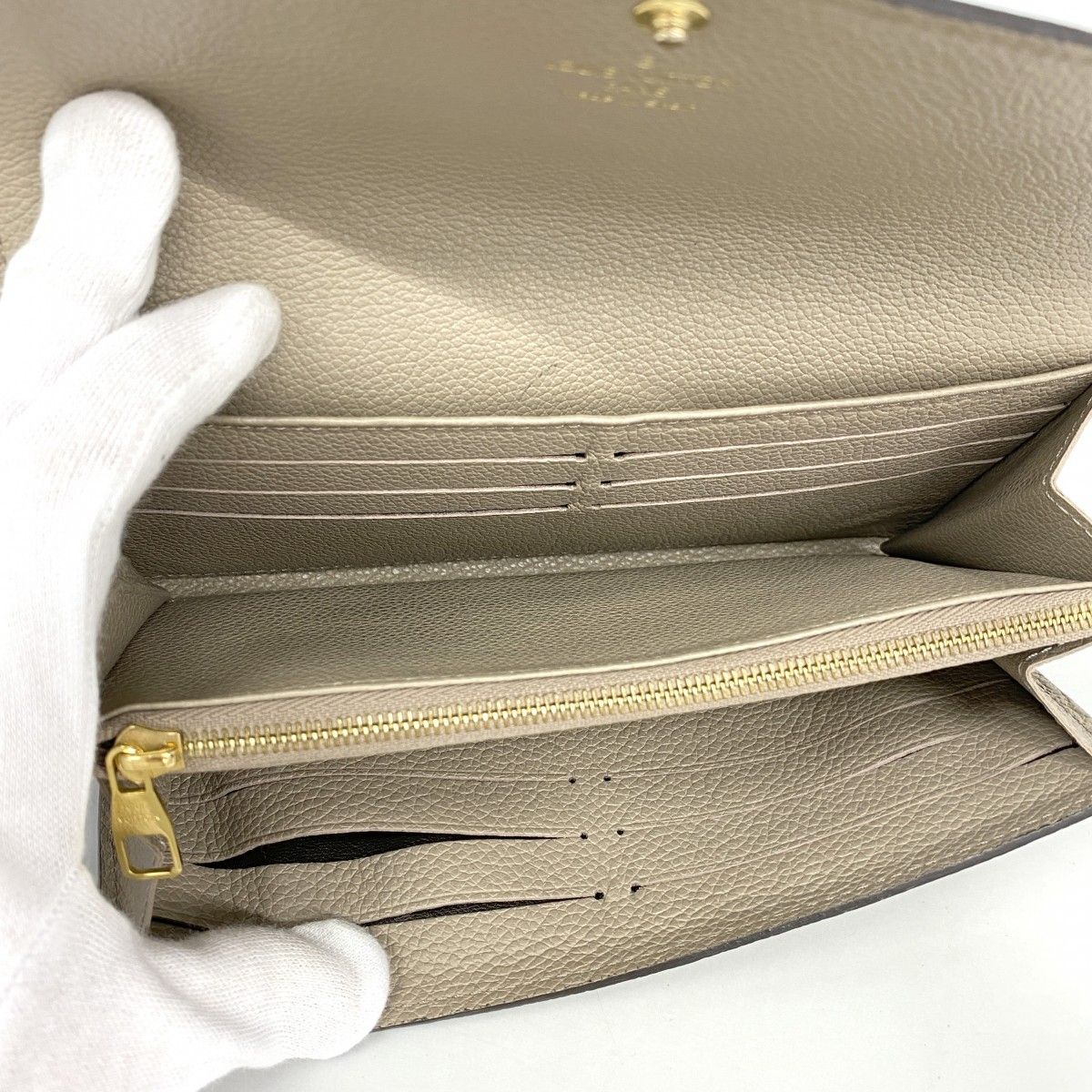 Louis Vuitton Wallet Monogram Empreinte Portefeuille Sarah Tourtle — view 3