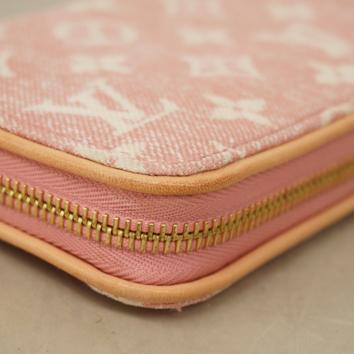 Louis Vuitton Wallet Monogram Jacquard Denim Zippy Pink — view 6