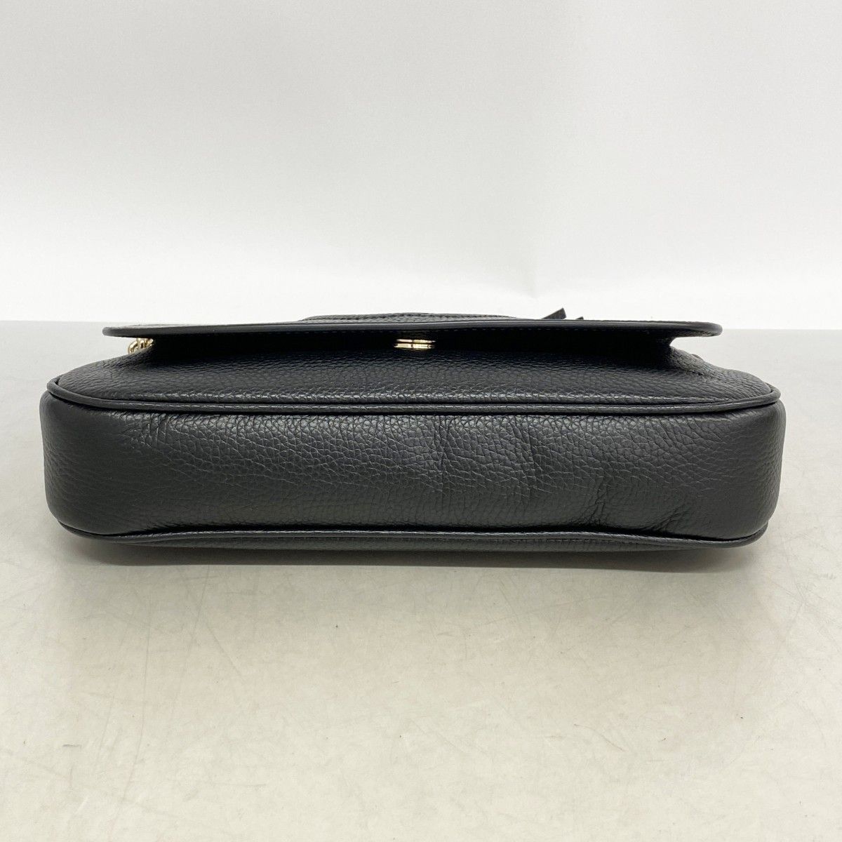 Gucci Shoulder Bag Soho Leather Black Gold — view 3