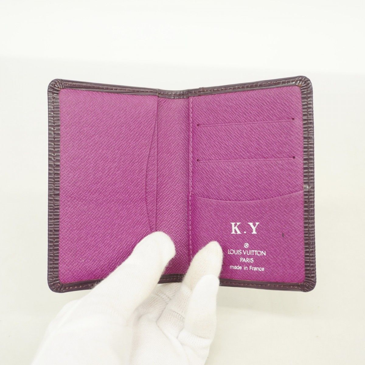 Louis Vuitton Card Case Epi Organizer de Poche Cassis — view 3