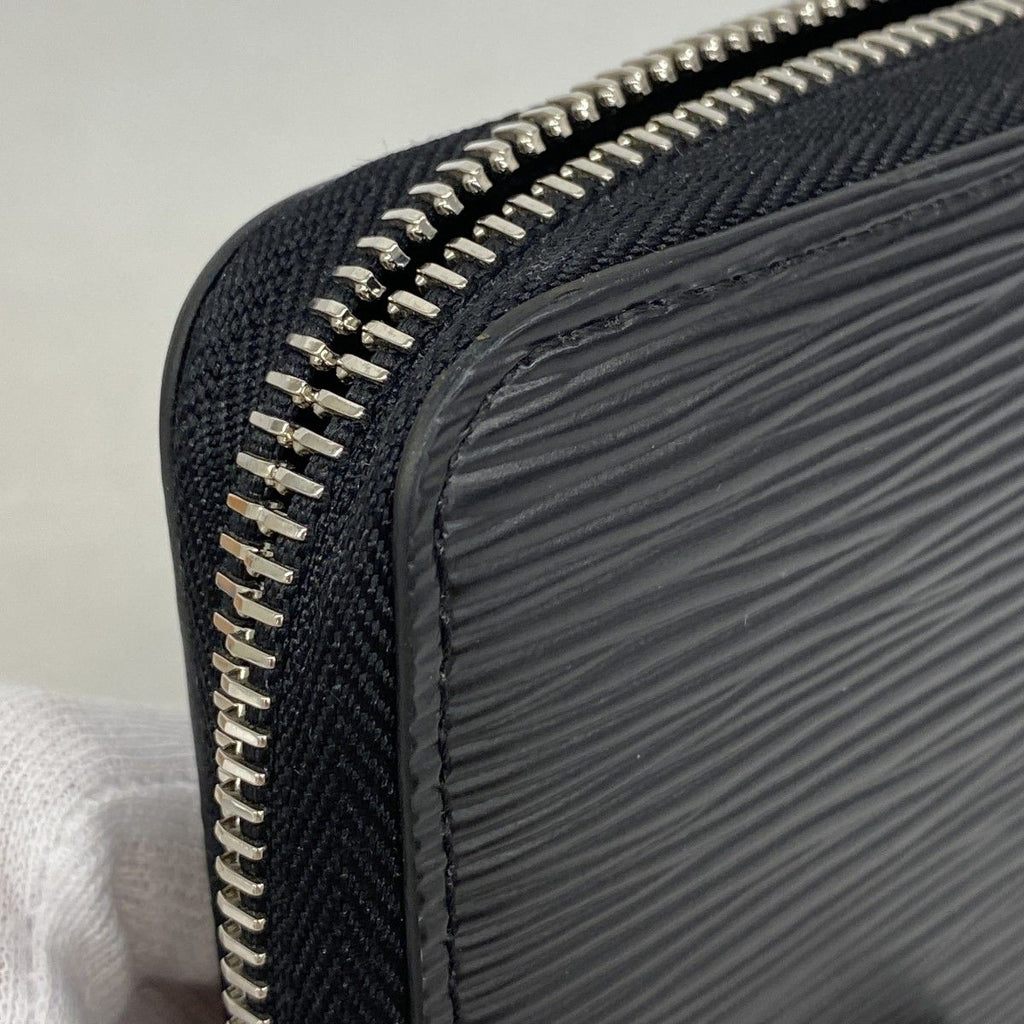 Louis Vuitton Wallet Epi Zippy Noir — view 6