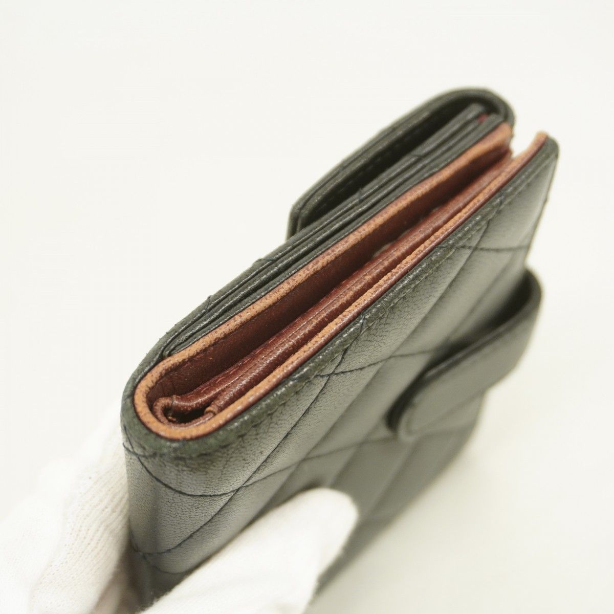 Chanel Wallet Quilted Lambskin Black Silver — view 5