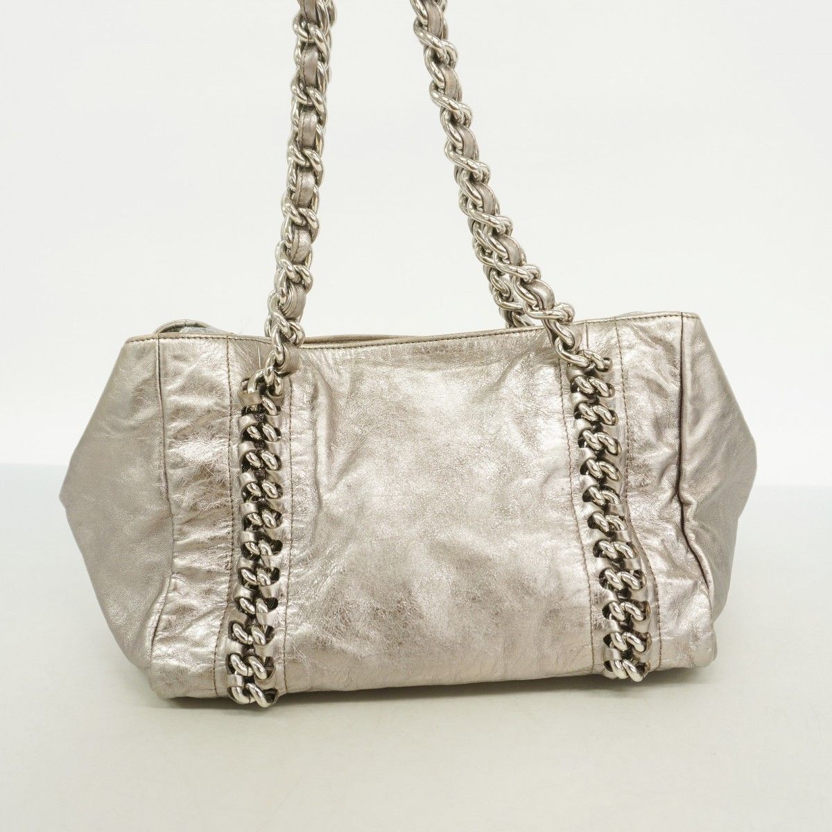 Chanel Chain Tote Line Leather Silver — view 9