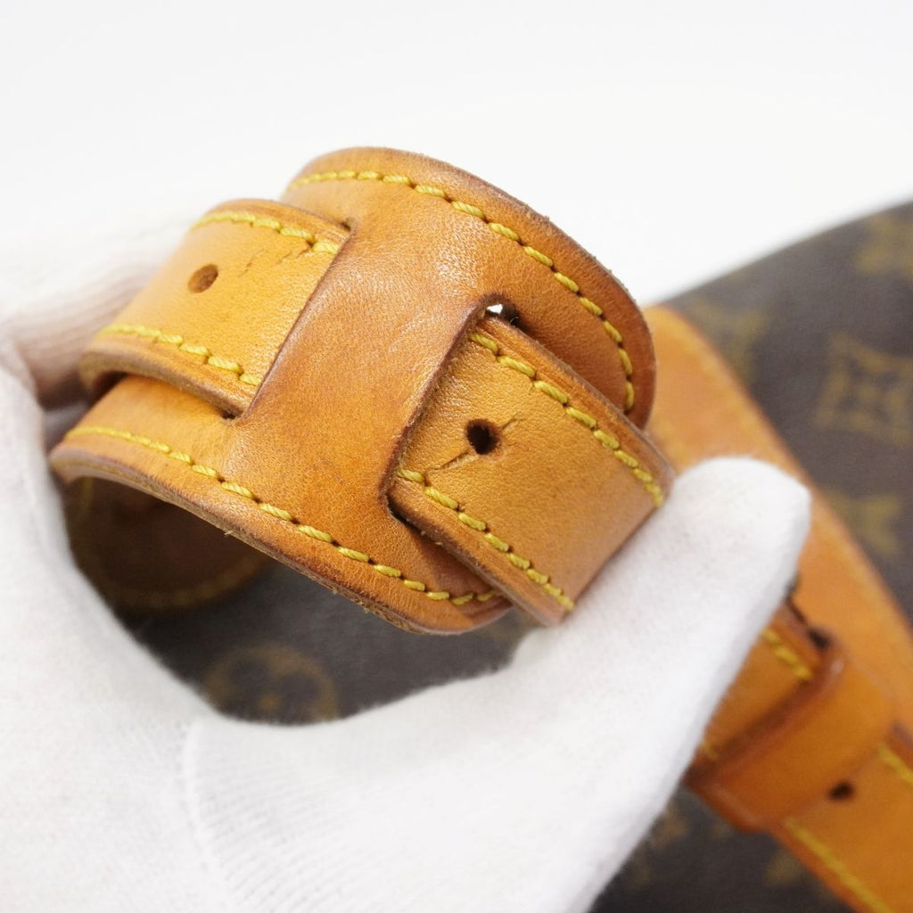 Louis Vuitton Shoulder Bag Monogram Saumur 30 Brown — view 6