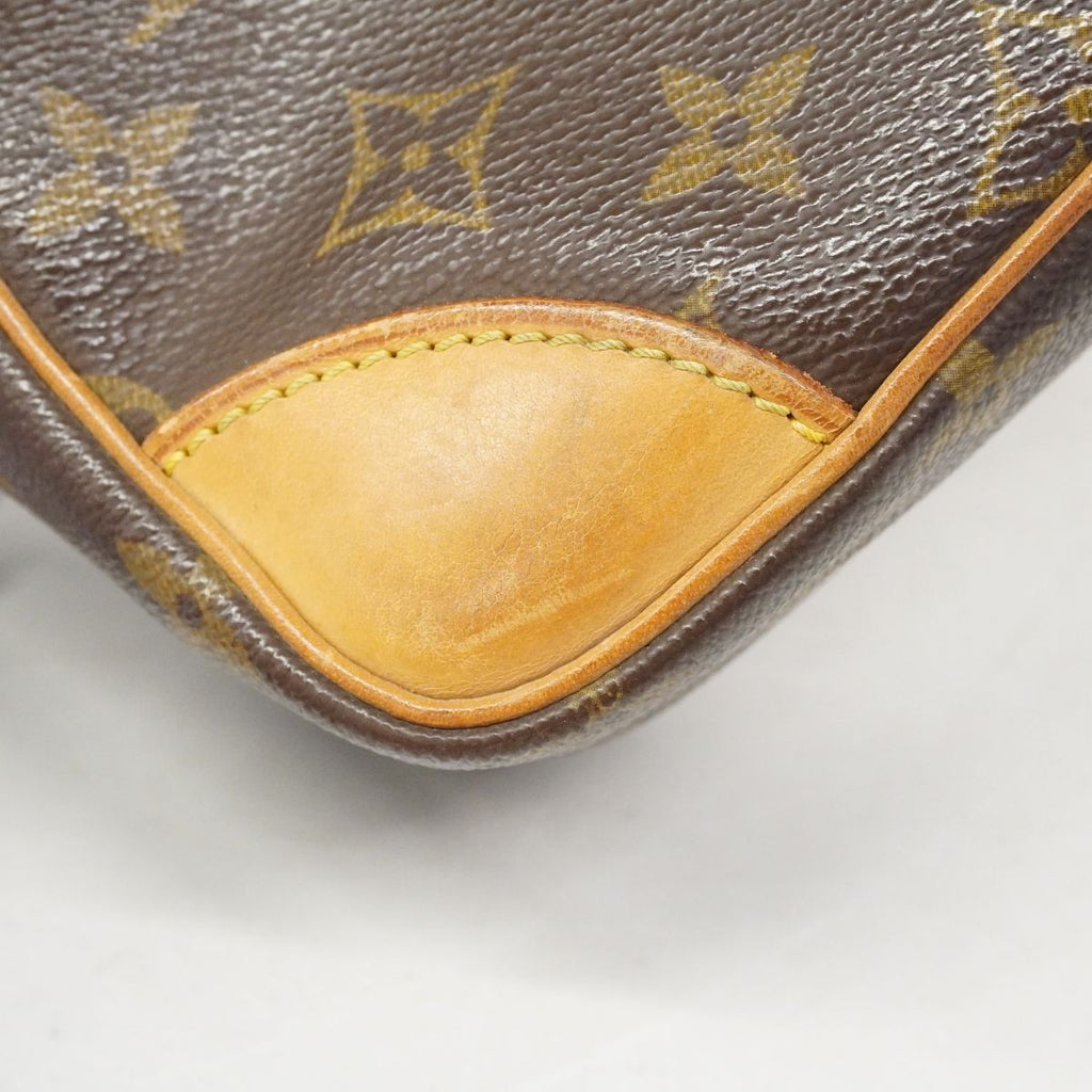 Louis Vuitton Shoulder Bag Monogram Amazon Brown — view 8