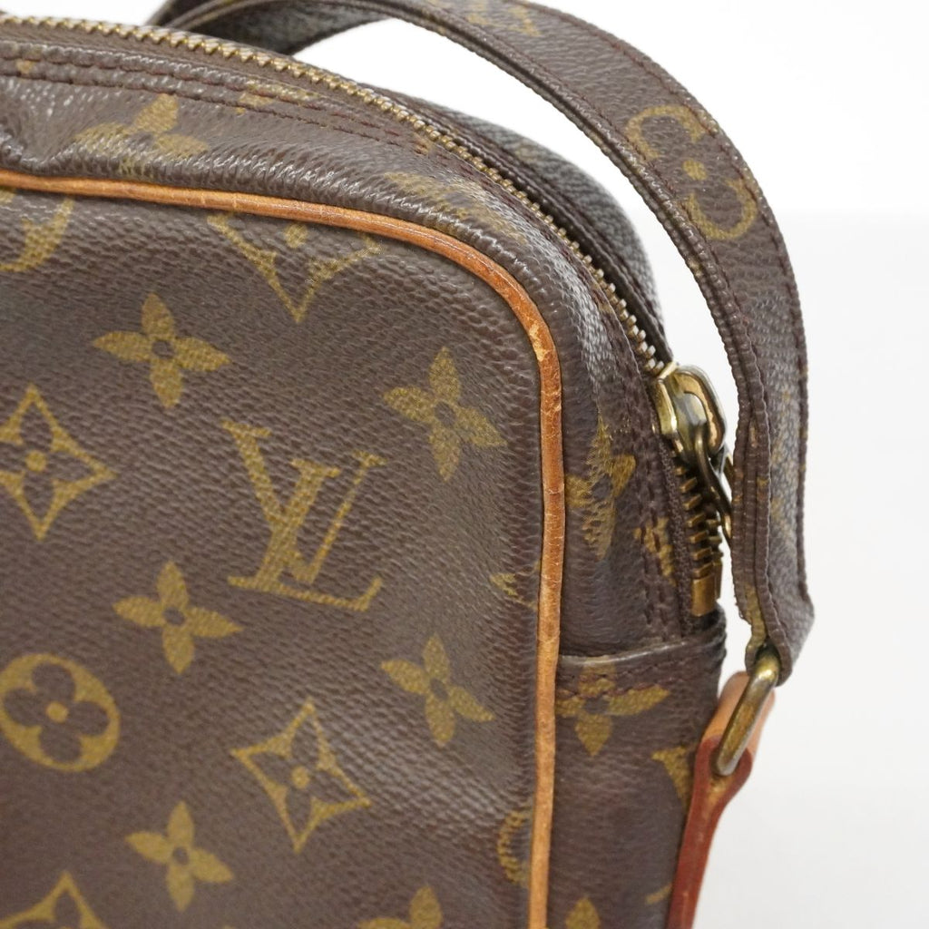 Louis Vuitton Shoulder Bag Monogram Amazon Brown — view 6