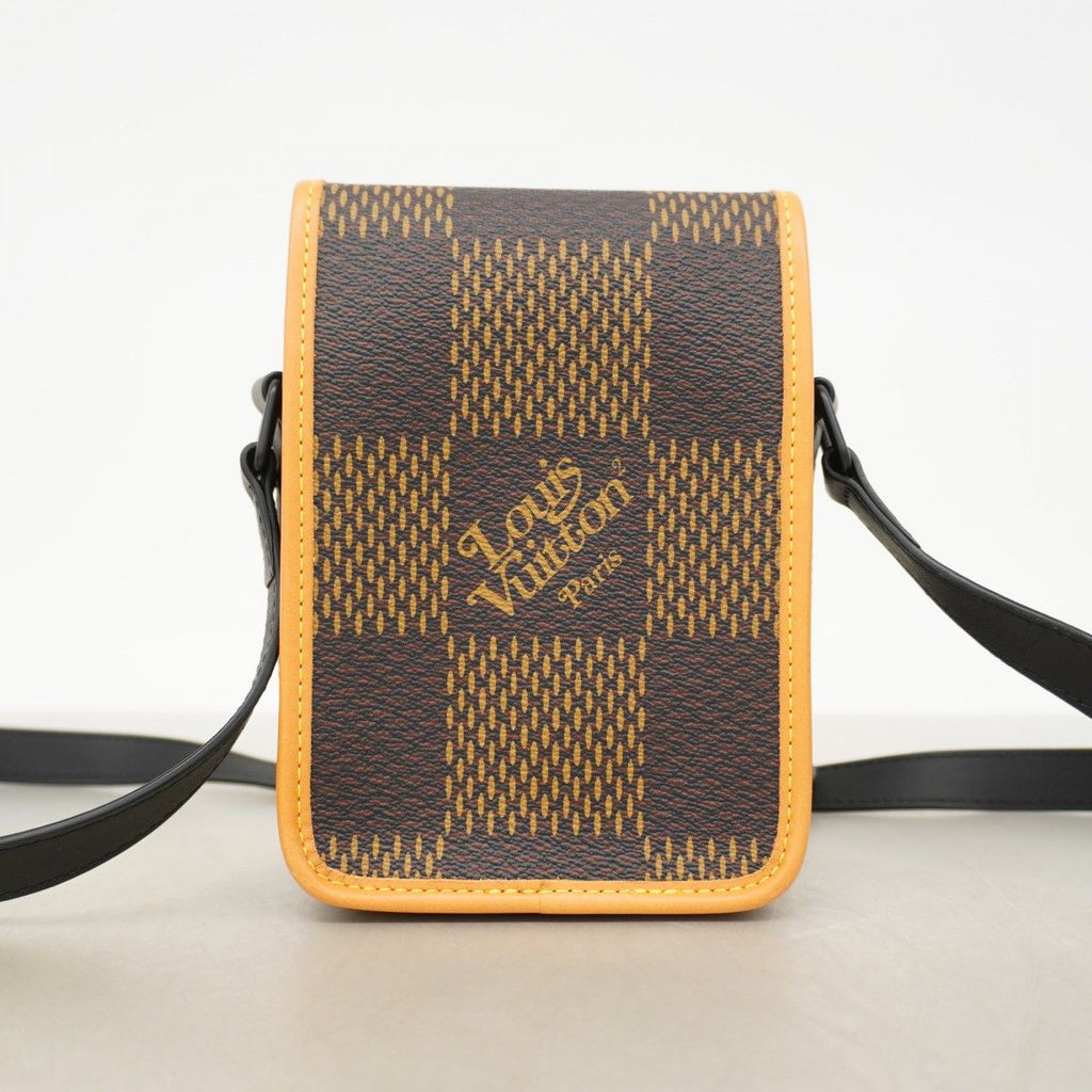 Louis Vuitton Shoulder Bag Damier Giant Amazon Messenger Brown — view 8