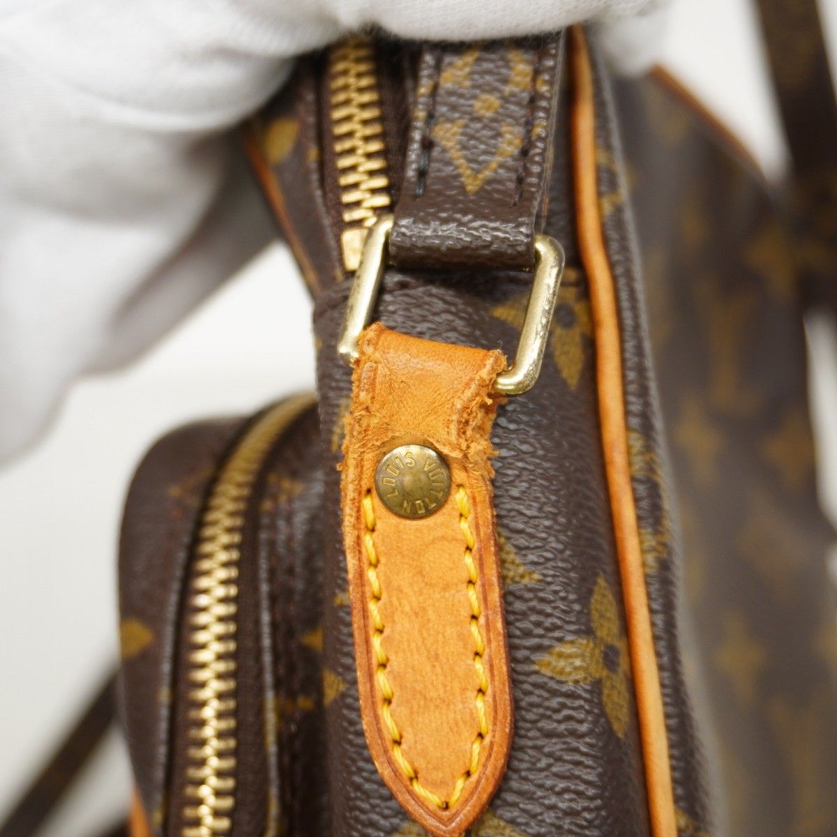 Louis Vuitton Shoulder Bag Monogram Amazon Brown — view 6