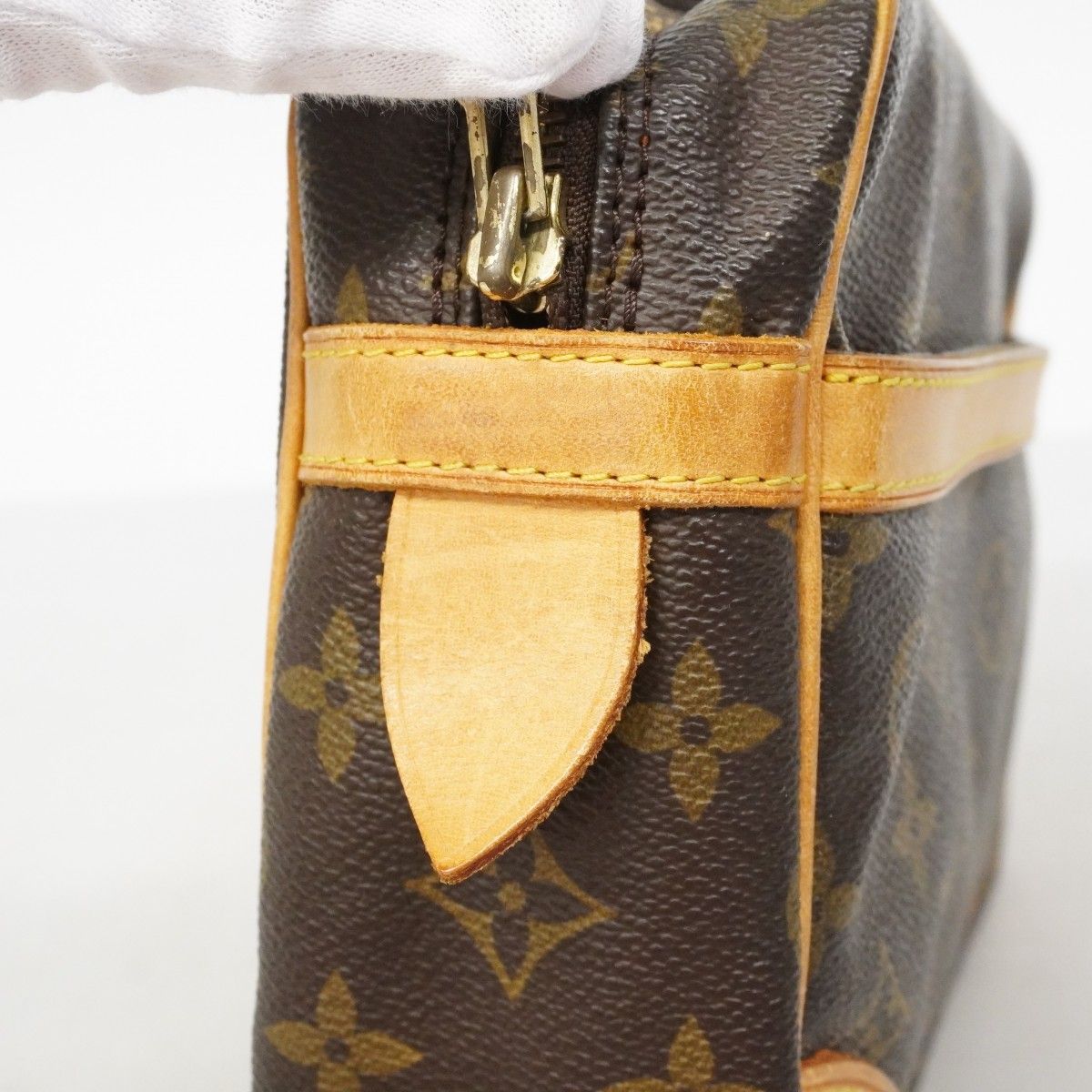 Louis Vuitton Clutch Monogram Compiegne 28 Brown — view 8